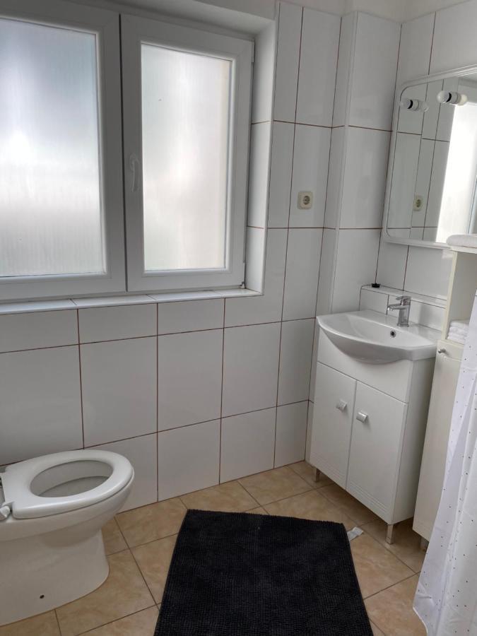 Villa Leo Beach Apartment ポドゥゴラ エクステリア 写真